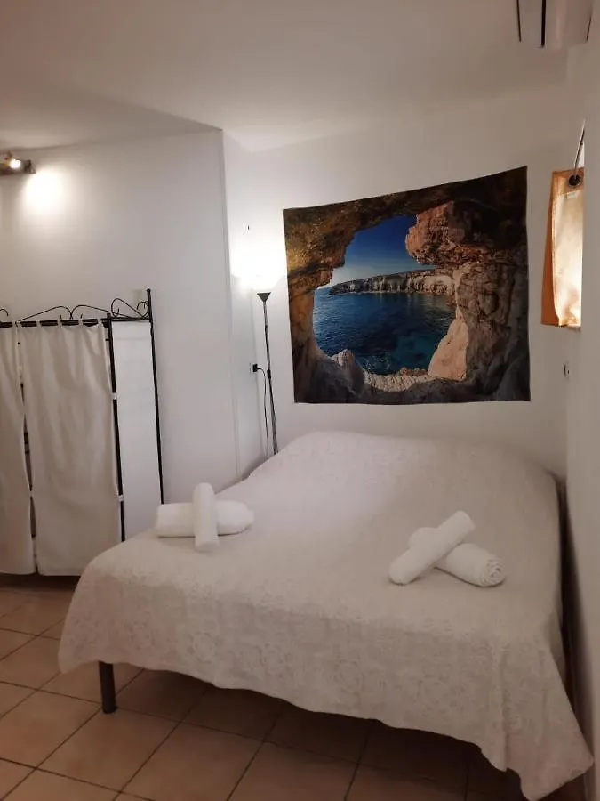 Room Calafatari Syracuse
